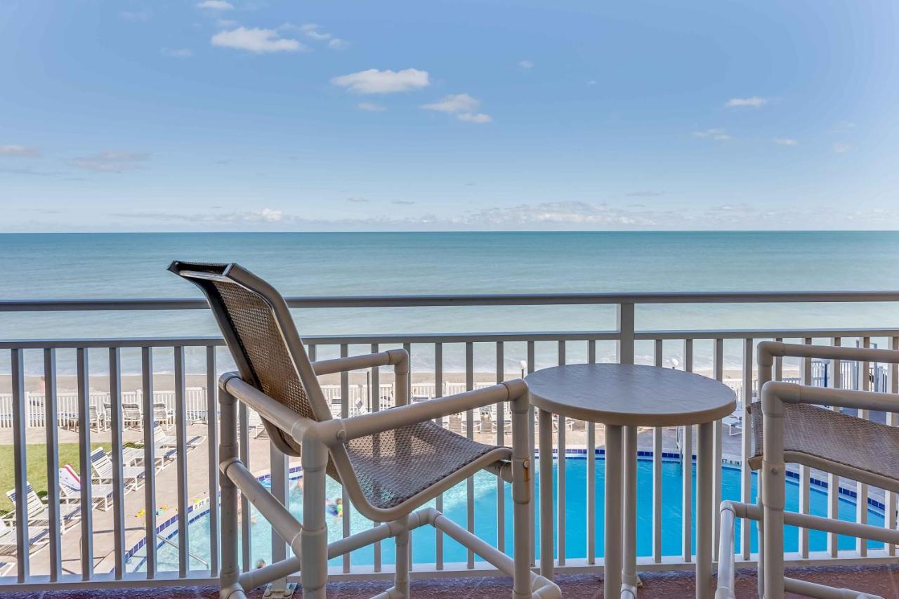 Paradise Beach Club - Oceanfront And Penthouse Satellite Beach Buitenkant foto