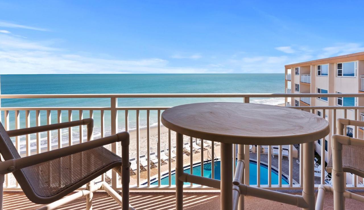 Paradise Beach Club - Oceanfront And Penthouse Satellite Beach Buitenkant foto